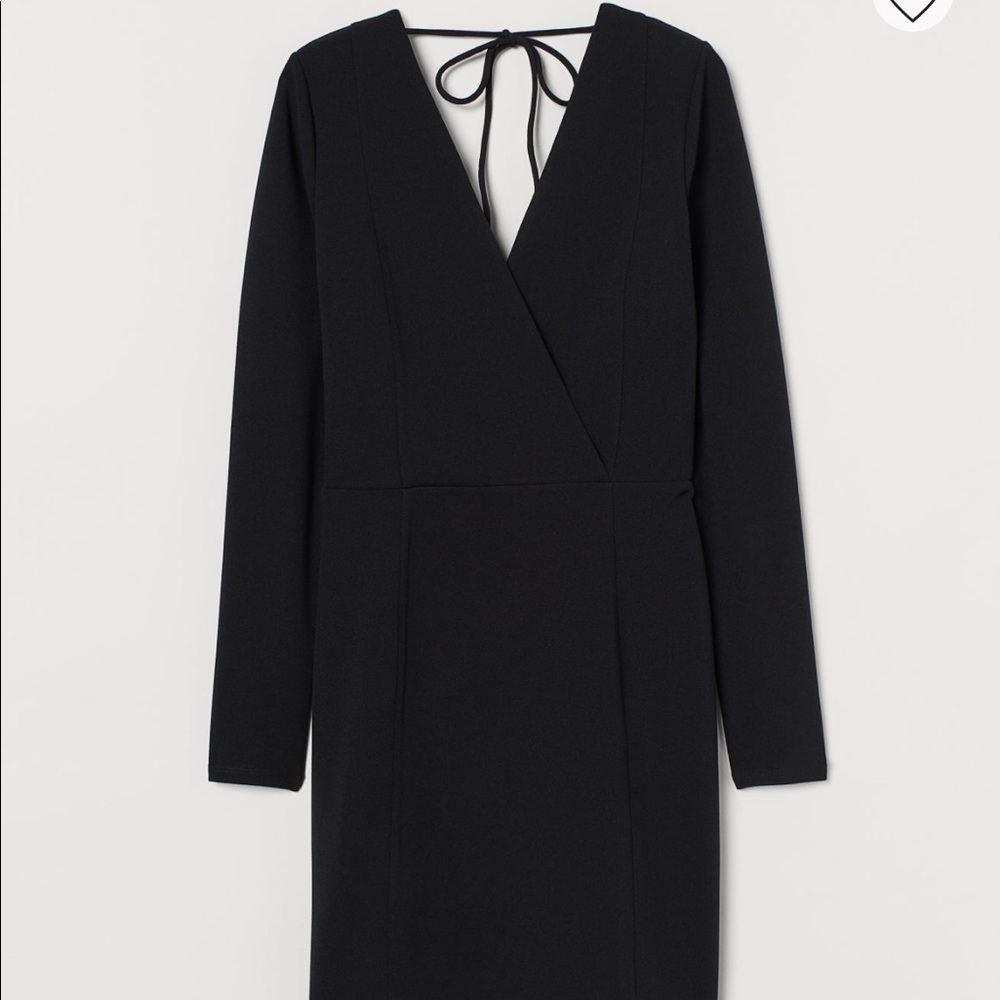 Deep V long sleeve little black dress